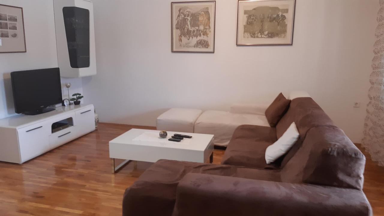 Villa Komel With Pool Fažana Kültér fotó